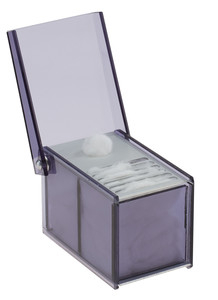 Dental pellets and cotton wool, with circular opening, smoked