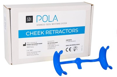 Pola retractor